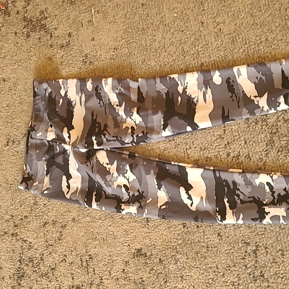 Gear Bunch Gray/white cameo